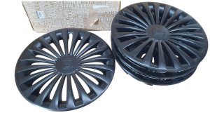 16 Inch Wheel Covers Set 4 Pcs 7711943977 Dacia Genuine New