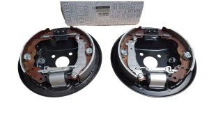 Rear Brake Shoes Set 440A04494R Renault Clio IV Genuine New