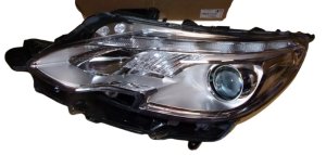 Headlamp Left 1685353580 Peugeot 2008 New Original