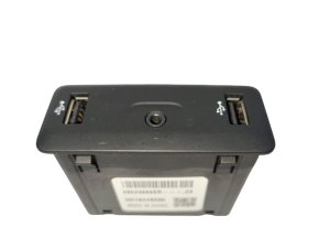 USB socket 280239665R OE Renault Koleos II
