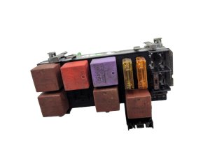 Relay Box 8200435938 Megane 2
