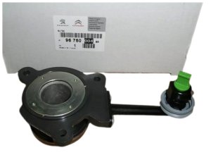 Clutch Slave Cylinder C4 2,0 HDI 9675000480  New Oryginal Citroen Peugeot