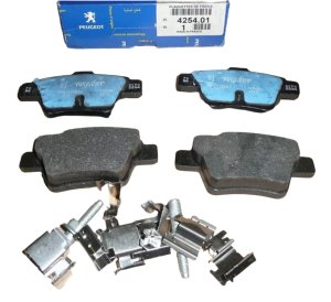 Brake Pads Rear 425401 New Original Citroen Peugeot 207