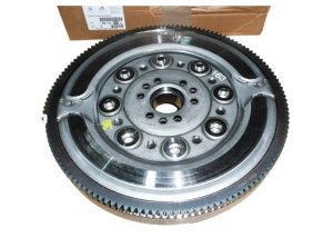 Dual-Mass Flywheel  9812184080 Citroen C4 ,Peugeot Partner III 1.6 HDi Original 