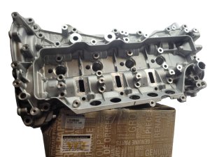 Cylinder Head 110417248R Renault Master 3 2.3 DCI Original 