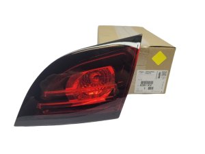 Tail Lamp Right 6351KV New OE Citroen Peugeot DS4