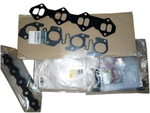 Engine Gaskets Set Original 7701479334 Renault Master III 2.3DCI 