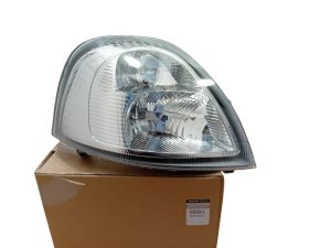 Headlight Right 8200163518 New OE Renault Master II