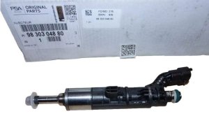 Injector Left 9830304880 Citroen C4 X 1.2THP Original