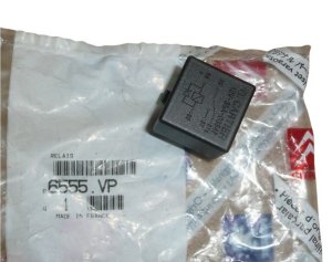Relay 6555VP 6555.VP Citroen Peugeot 40 A Original