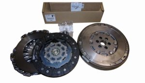 Dual Mass Flywheel + Clutch 1675875680 Peugeot 308 II 1.2THP Original