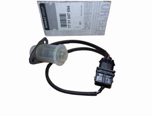 Injection Pump Solenoid Valve 7701047694 Renault 1.9DTI Original
