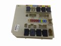 Skrzynka Bezpieczników Clio 3 Modus 8200674661 (3).jpg