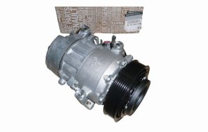 Air Conditioning Compressor 926000994R Renault 1.5DCI Original New