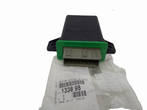 Fan Resistor 133898 1338.98 Citroen Berlingo Peugeot 206 Original 