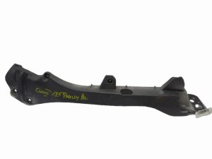 Wing Fixing Right Front 8200314931 Renault Clio III Kombi