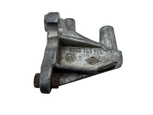 Engine Support 1.9 DCI 8200193773 Renault Scenic II