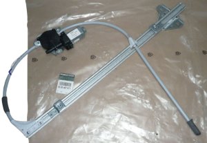 Window Regulator Left 8200467971 Master II Movano Interstar New Original