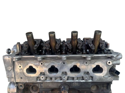 Complete Cylinder Head 8200293024 Renault 1.2 16V D4F Used