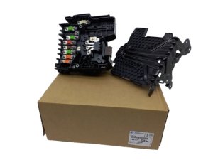 Fuse Box 9667108680 Jumpy Expert Traveller New Original