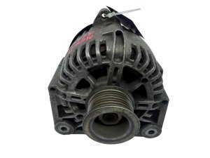Alternator 1.5 1.9 dci 8200290215 TG11C022  Valeo  Renault