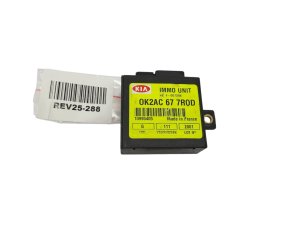 Control Unit 0K2AC677R0D Kia Dużo Modeli New Genuine