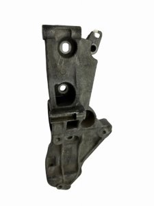 Engine Support 8200425034 Renault Clio 3 Megane 2  1,6
