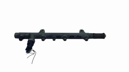 Fuel Rail 8200347176 Renault (Laguna, Megane – 1.9 D, DTi New Genuine