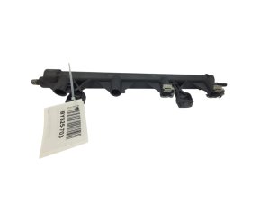 Injection Rail V757564580 198552  1985.52  Citroën Peugeot Mini
