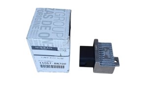 Glow Plug Relay Renault 1.5 2.2 dCi Genuine New