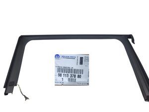 Window Seal Left Rear 9811337880 Peugeot 2008 13- Original