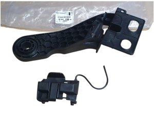 AdBlue Tank Bracket 9805755780 Peugeot 308 II 1.6HDI Genuine New