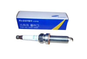 Spark Plug 224011938R Renault Alpine Genuine New